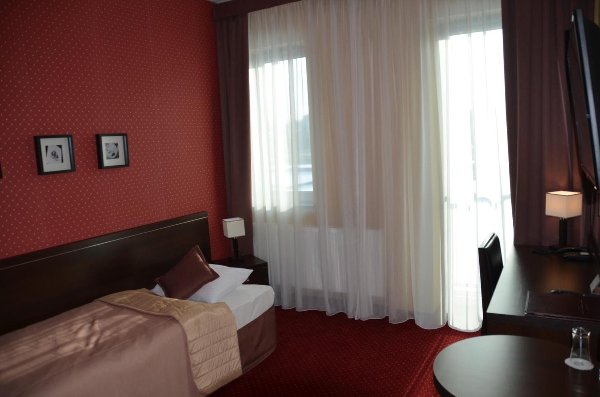 Hotel Pik Mikolow Δωμάτιο φωτογραφία
