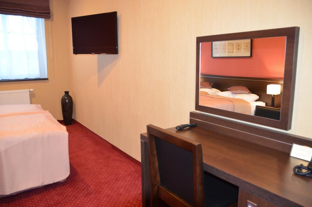 Hotel Pik Mikolow Δωμάτιο φωτογραφία