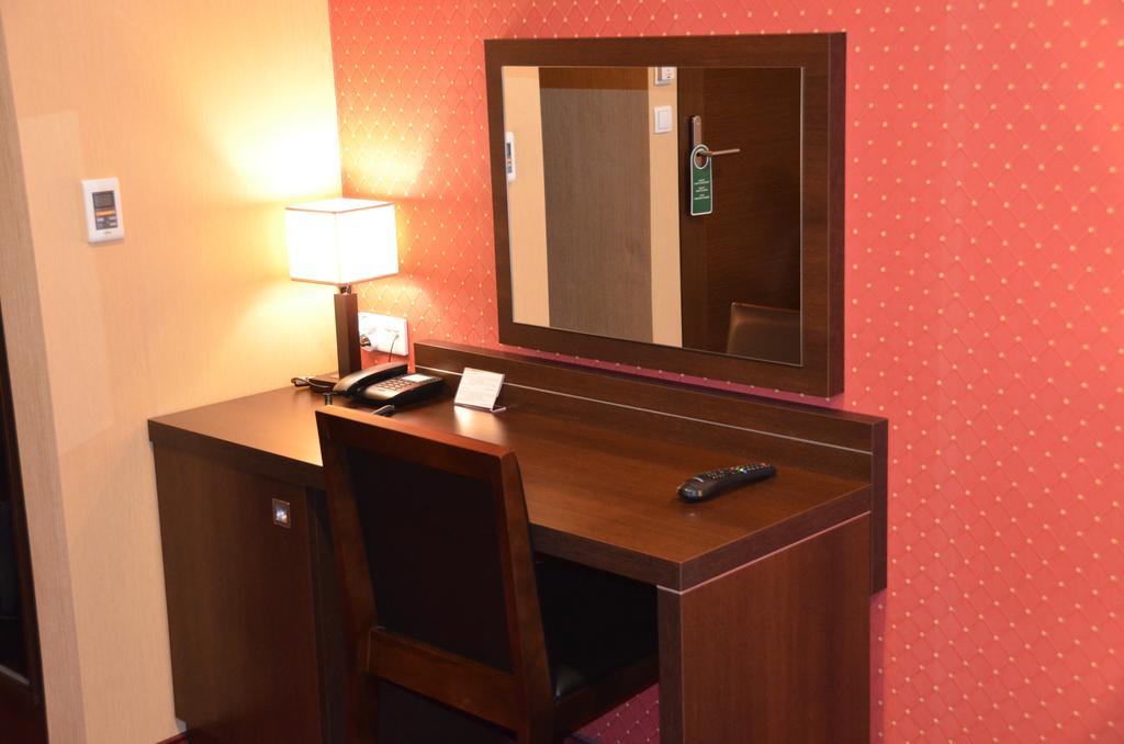 Hotel Pik Mikolow Δωμάτιο φωτογραφία